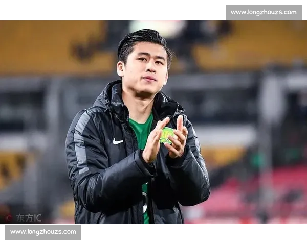 张玉宁回归国安！停赛两战终解禁，全队列队拍头迎核心