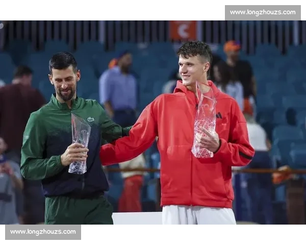 狂飙 30 制胜分仍吞 39 失误!斯瓦泰克草地首冠梦碎,冠军荒延续至 13 个月 狂飙 30 制胜分仍吞 39 失误!斯瓦泰克草地首冠梦碎,冠军荒延续至 13 个月