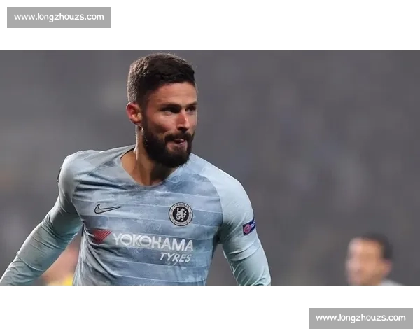 吉鲁重返法甲：家庭与欧联梦想的完美契合