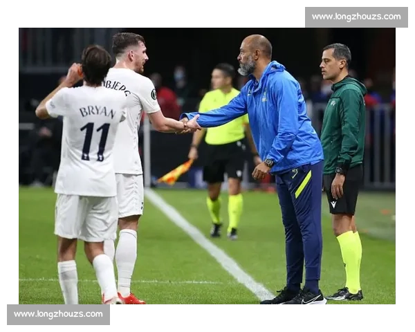 队报：热刺 2600 万镑追逐法甲神射手卡利穆恩多，雷恩谈判在即