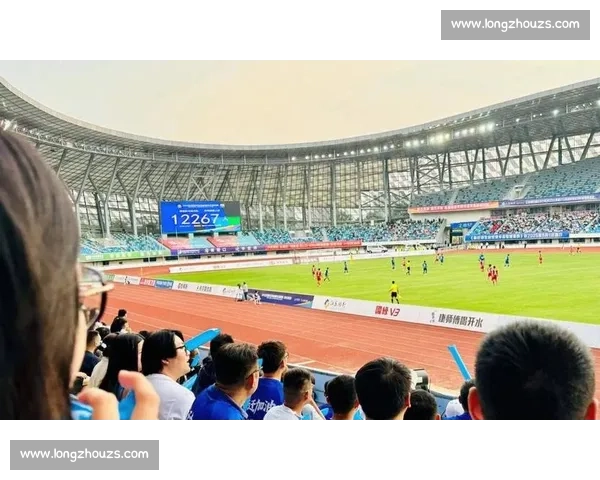 苏州主场 3-0 完胜扬州，寇程闪电破门创双纪录